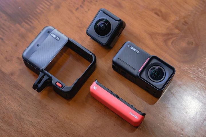 Action camera Insta360 ONE RS Twin Edition