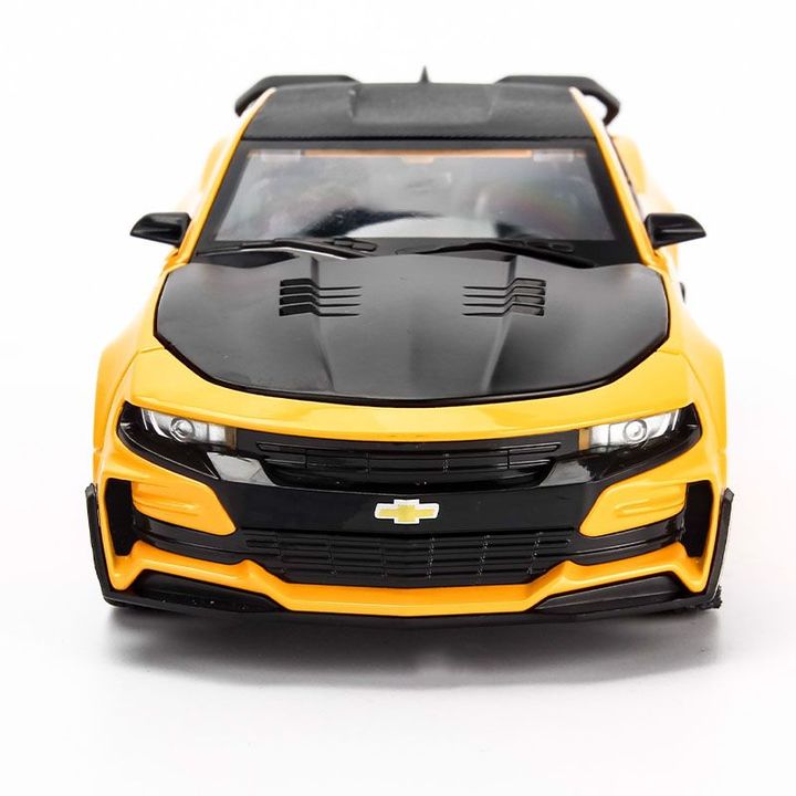 Mô hình Xe Chevrolet Camaro ZL1 Transformers Bumblebee Edition 1:24