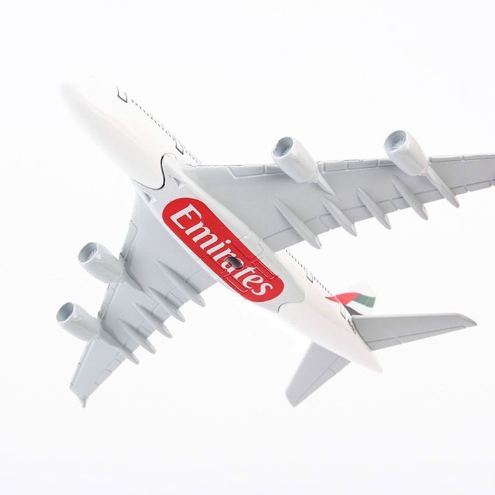 Mô hình Máy bay Emirates Airbus A380 20cm