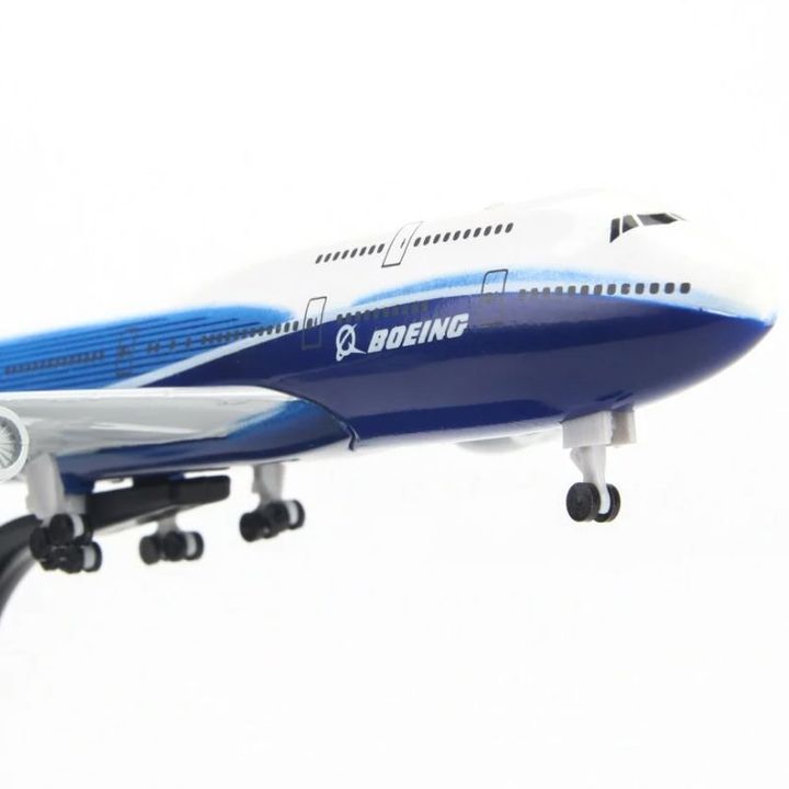 Mô hình Máy bay Intercontinental Boeing B747 20cm