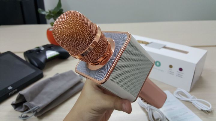 Mic Karaoke Kiêm Loa Bluetooth Magic YS10
