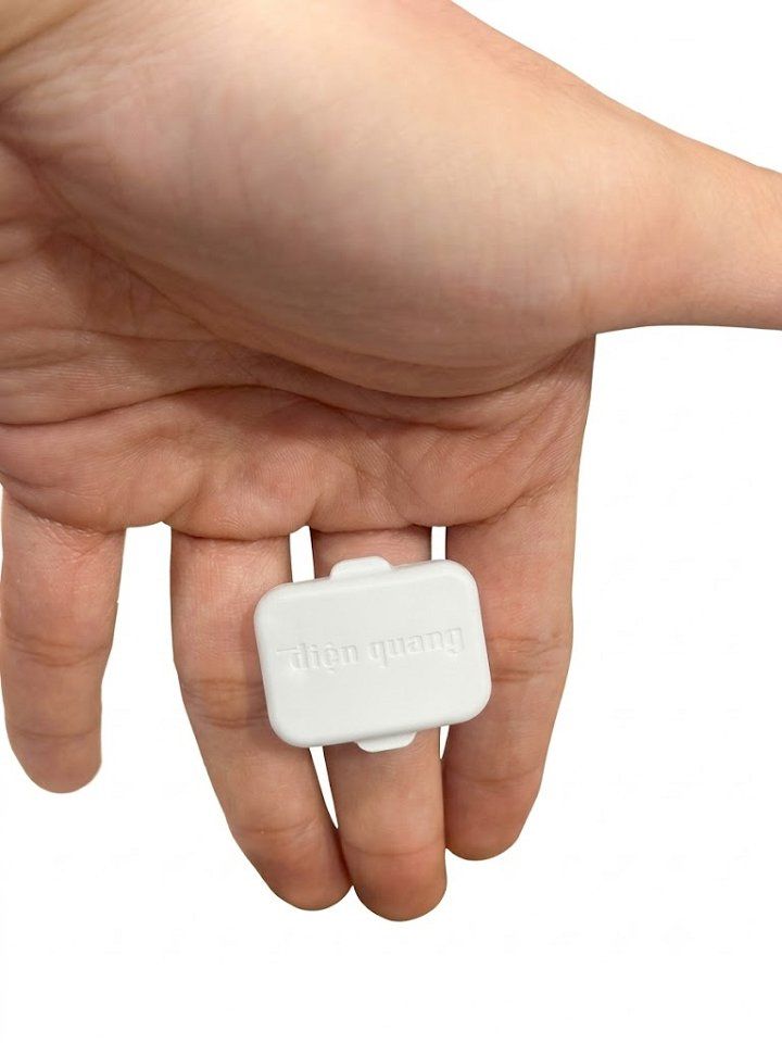Nắp che lỗ cắm điện Điện Quang ĐQ OPC (20 c&aacute;i/ g&oacute;i)