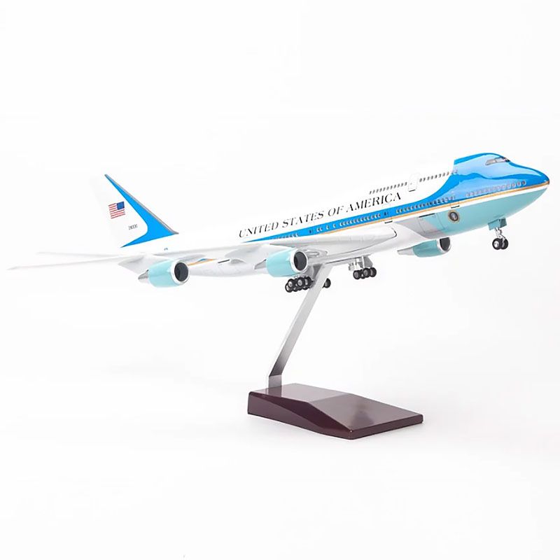 Mô hình máy bay boeing 747 8 mô hình máy bay 787 10 dòng máy bay 737 B737  kích thước 16cm dùng để trưng bày sưu tập trang trí phòng ngủ trang