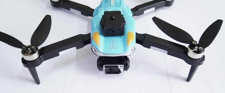 Flycam giá rẻ ZD012 động cơ không chổi than