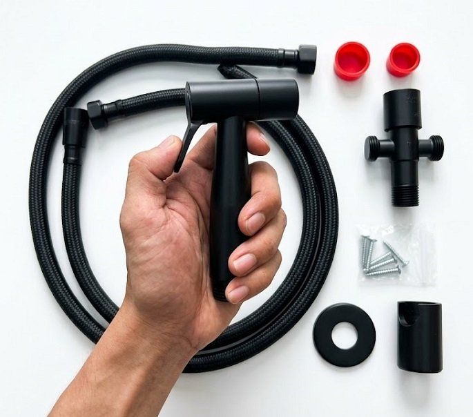 Bộ vòi xịt vệ sinh, Vòi Xịt Bồn Cầu Cầm Tay Màu Đen, Chất Liệu Dây Chống Cháy