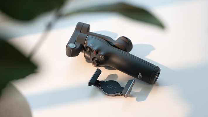 Gimbal chống rung DJI Osmo Mobile 8