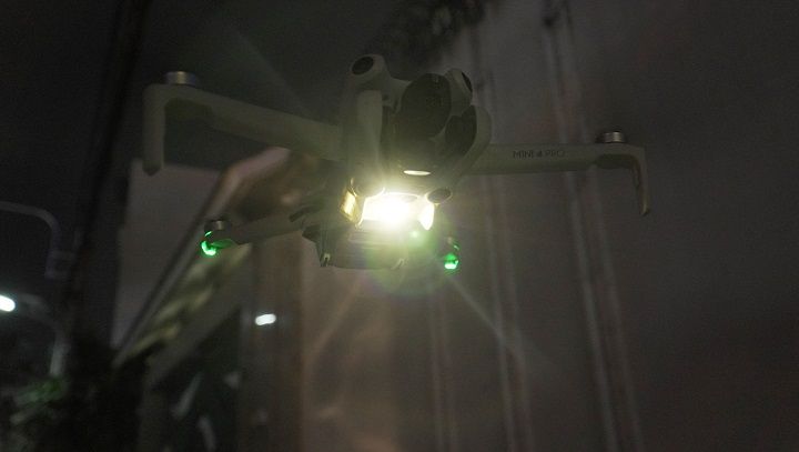 Flycam DJI Mini 4 Pro Bản Basic ( DJI RC - N2) (Bản review 99%)
