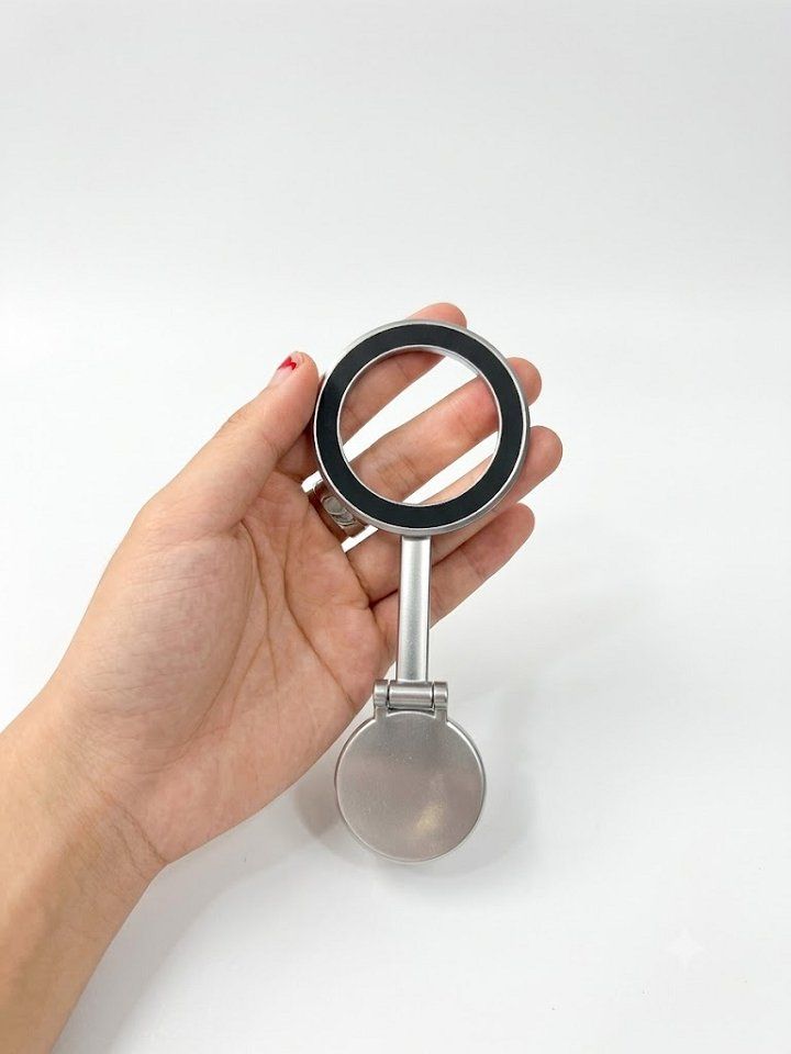 Giá đỡ điện thoại G118 dùng trên ô tô, 1 đầu dán 1 đầu hít nam châm từ tính