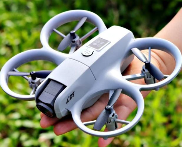 Flycam giá rẻ L28 tập bay