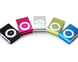 Máy Nghe Nhạc Mp3 Mini Có Tặng Kèm Tai Nghe ( Mẫu Thiết Kế Vuông, Không Bao Gồm Thẻ Nhớ )