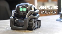 Robot Anki Vector thành viên mới của gia đình robot AI