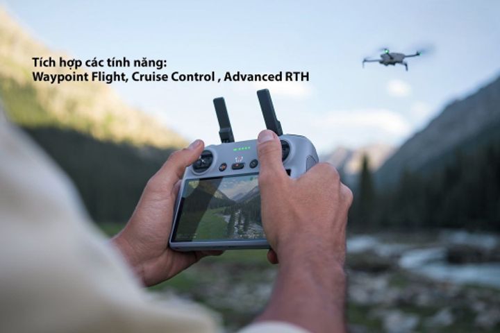 Tại sao bộ điều khiển từ xa là thành phần không thể thiếu trong Flycam?