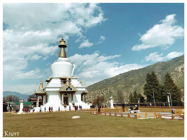 Những bức ảnh đẹp long lanh tại thành phố yên bình Bhutan