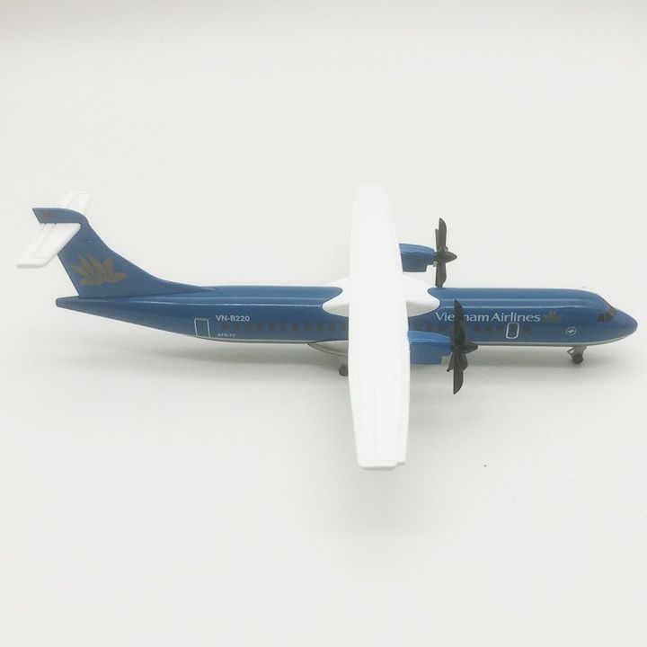 Mô hình máy bay cánh quạt Vietnam Airlines ATR 20cm