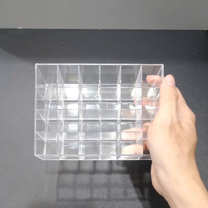 Khay mỹ phẩm 24 ô bằng nhựa trong suốt gọn gàng