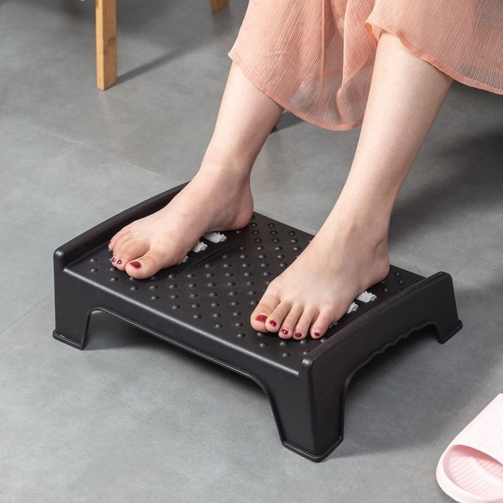 Ghế nhựa massage chân kích thước 32x25x12cm 2 hàng 6 con lăn