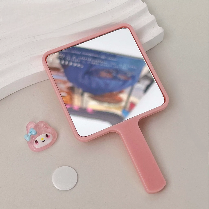 Gương cầm tay mini thiết kế dễ thương - Hồng