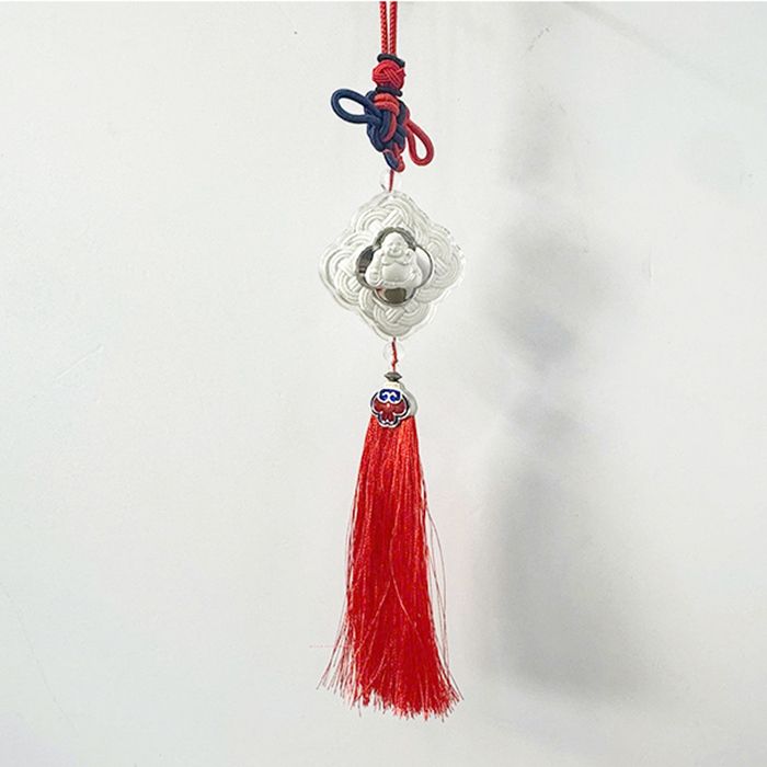 Hộp quà móc treo xe ô tô Phật Di Lặc mạ bạc cười an nhiên mang lại bình an sức khỏe