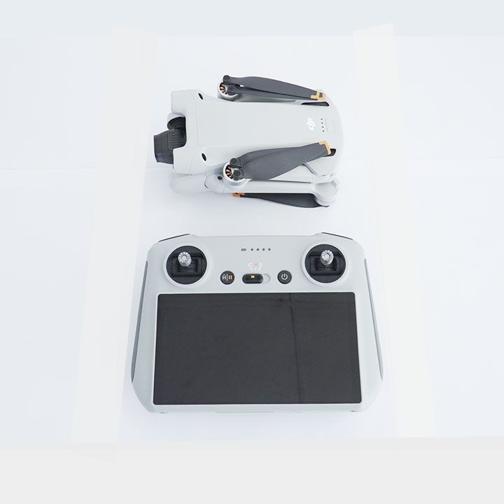 máy bay camera  DJI Mini 3 Pro Bản Smart Controller Combo