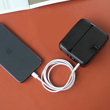 Cáp sạc nhanh 20W Type-C sang Lightning Remax C026