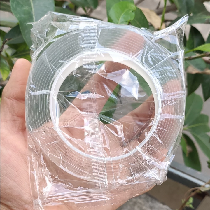Băng keo trong suốt 2 mặt dày 2mm dài 3m