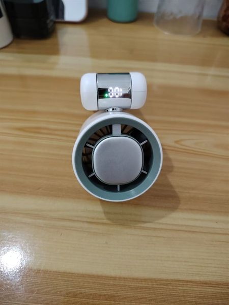 Quạt cầm tay sò lạnh làm mát SS-029 có thể gập