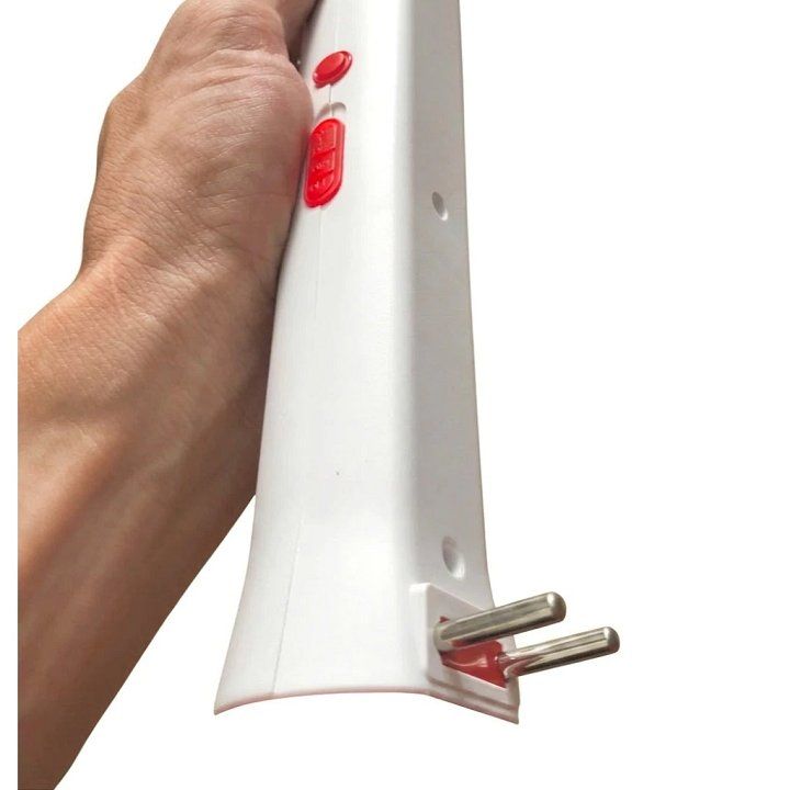 Vợt muỗi Điện Quang ĐQ EMR02 WR ( Trắng - đỏ )