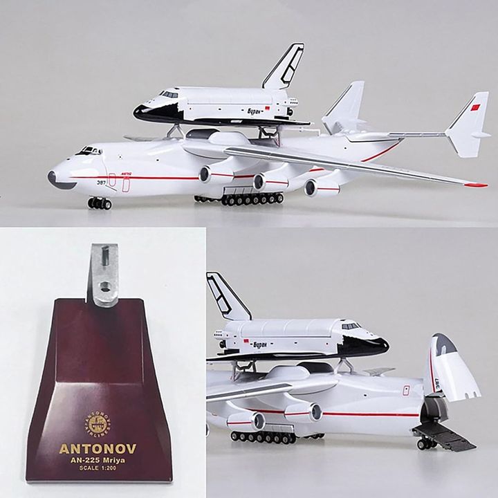 Mô hình máy bay vận tải Antonov AN-225 Mriya chở tàu vũ trụ con thoi 1: 200- AN225 With Buran
