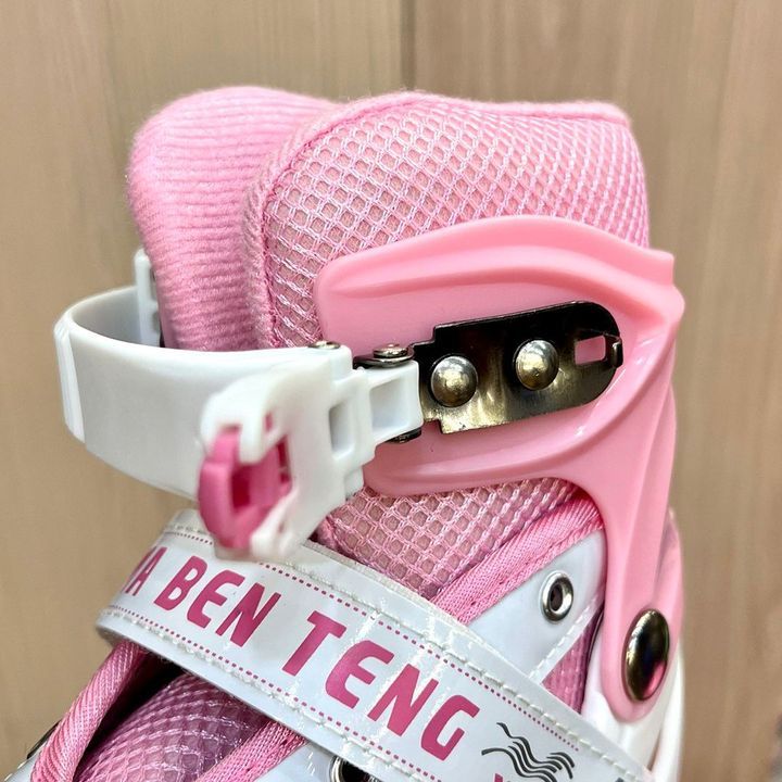 Bộ giày trượt patin bánh có 1 đèn led kèm phụ kiện size M 35-38 - Màu Hồng