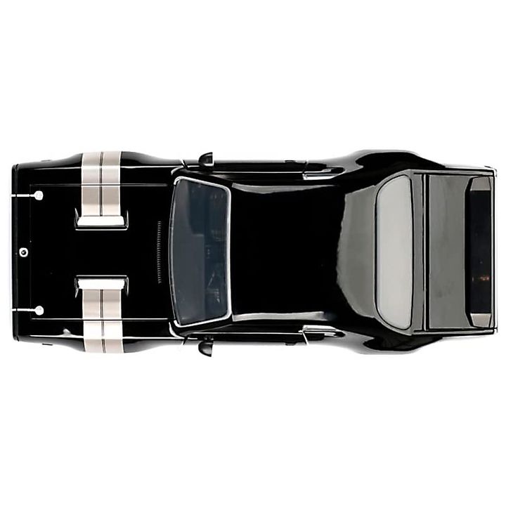 Mô hình xe Plymouth GTX (Fast and Furious 8)