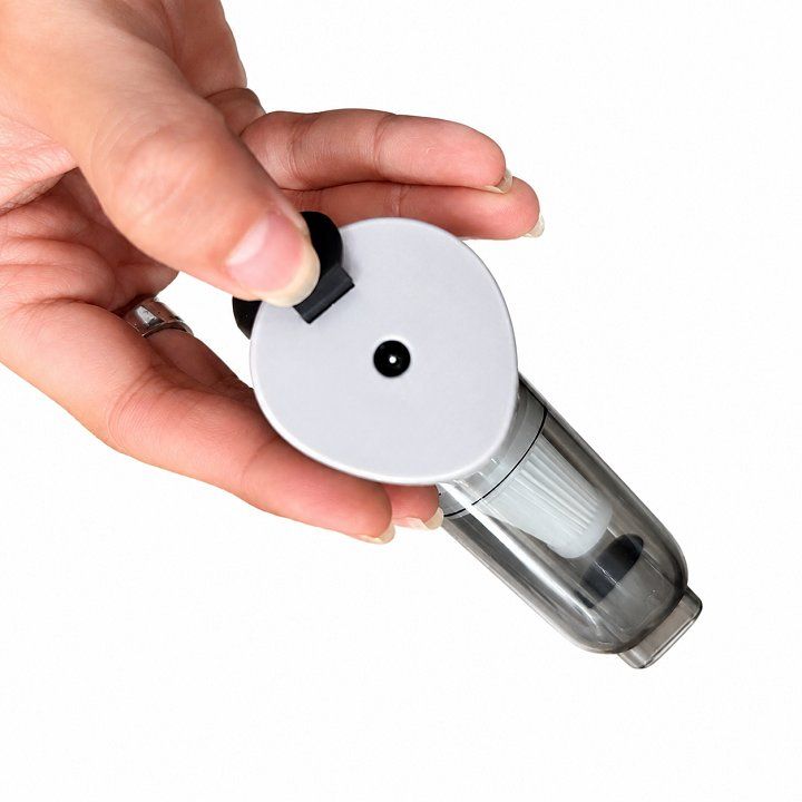 Máy hút bụi cầm tay HL107