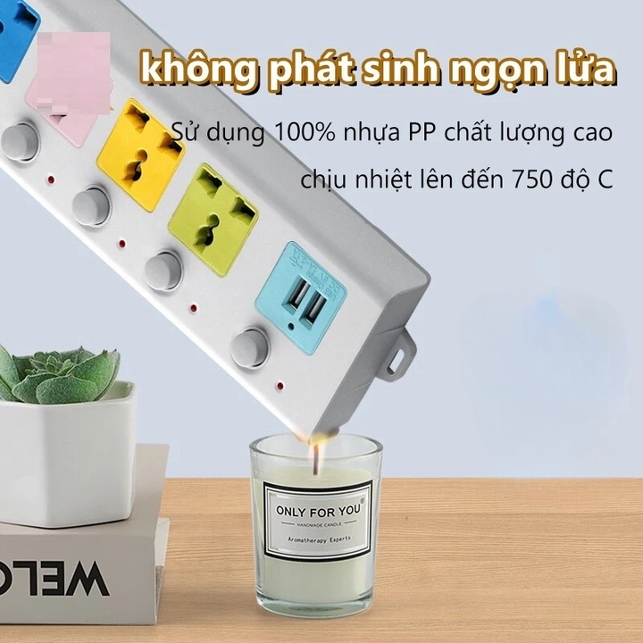 Ổ cắm điện đa năng B40 thiết kế 4 ổ Cắm 2 USB