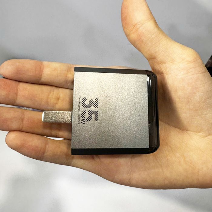 Cốc sạc nhanh 35W Remax RP-U128 CN