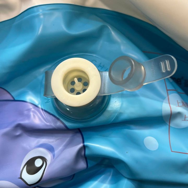 Bế bơi phao bơm 3 tầng cao cấp Intime YT-667 chống trượt an toàn cho bé 210x150x60 cm