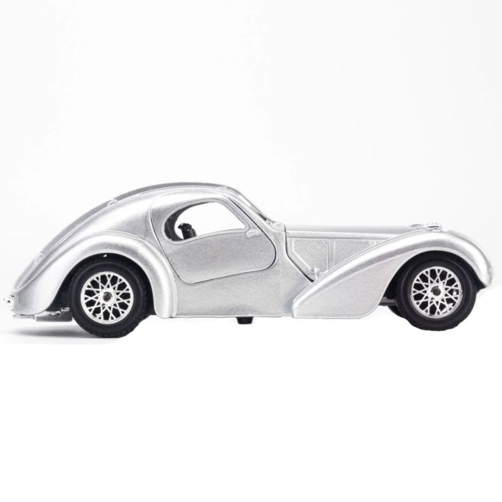 Mô hình Xe Bugatti Atlantic Bburago Silver 1:24