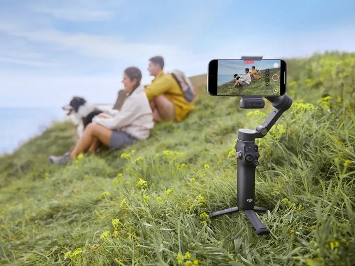 Gimbal chống rung điện thoại Osmo Mobile 7 Pro (OM7P)