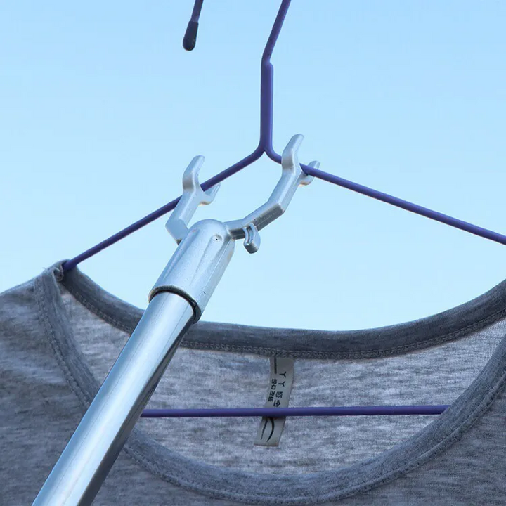 Cây móc quần áo đa năng cán dài thu gọn linh hoạt - xanh