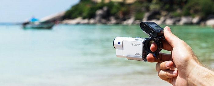 Camera hành động Sony FDR-X3000R kèm Live-View Remote