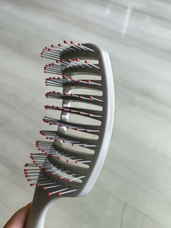 Lược Fasola ZF-168 sườn cong bán nguyệt gỡ rối, tạo kiểu phù hợp cho tóc dài, dây treo tiện lợi