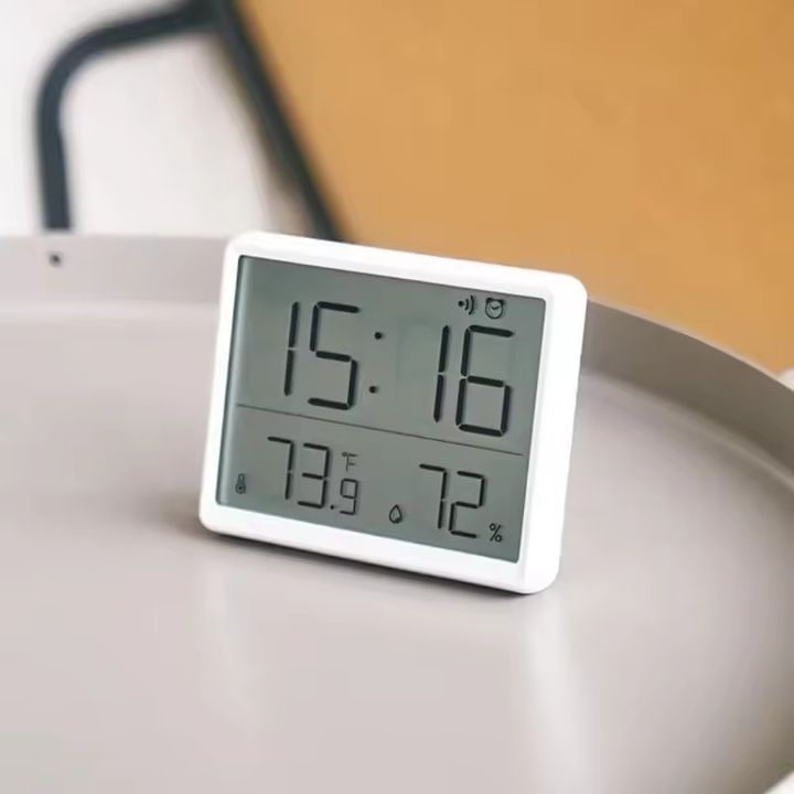 Đồng hồ điện tử hiển thị nhiệt độ và độ ẩm trong phòng