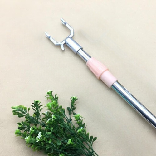 Cây móc quần áo đa năng cán dài thu gọn linh hoạt - hồng