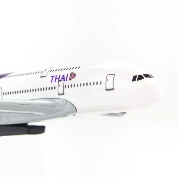 Mô hình Máy bay Thai Airways Airbus A380 16cm