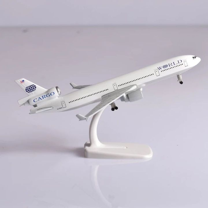 Mô hình máy bay World Airways Cargo MD-11 20cm