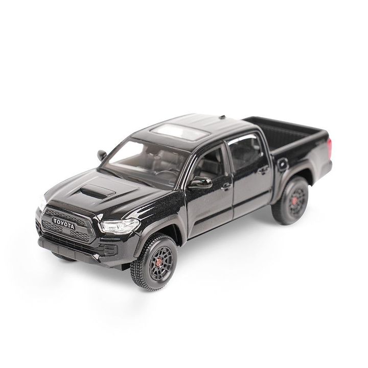 Mô hình xe Toyota Tacoma TRD Pro 2023 Màu Đen 1:27 Maisto