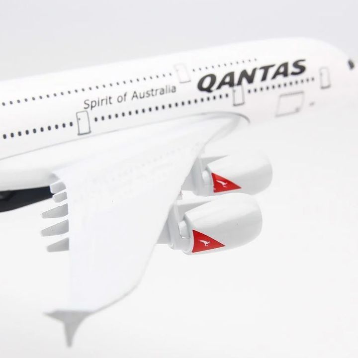 Mô hình Máy bay Qantas Airbus A380 16cm