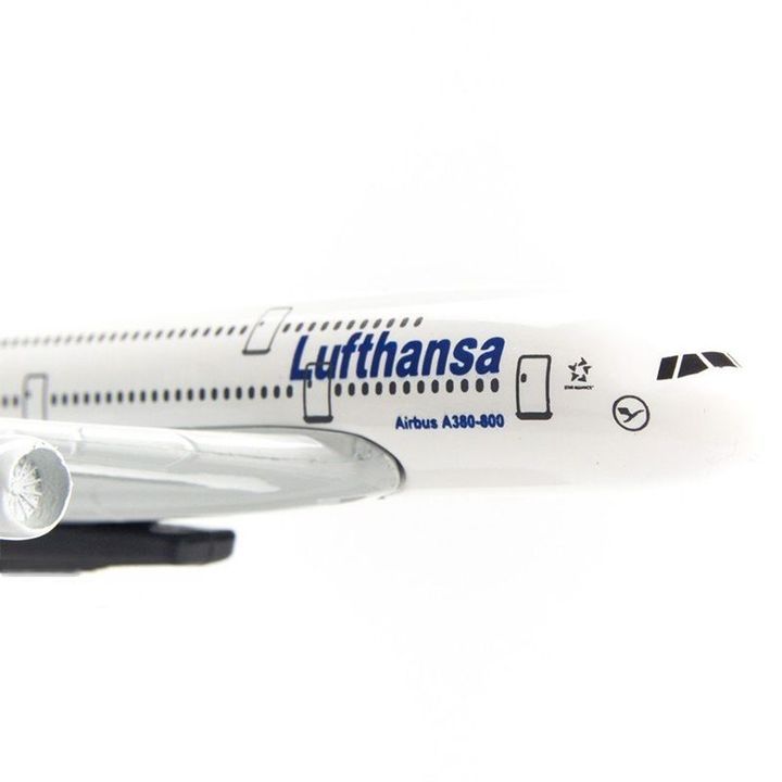 Mô hình Máy bay lắp ghép Lufthansa Airbus A380 47cm
