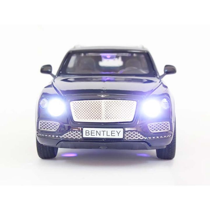 Mô hình Xe Bentley Bentayga 1:32