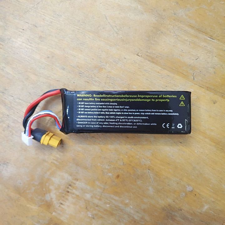 Pin xe điều khiển từ xa Li-Po 2200 mAh 11V 35C