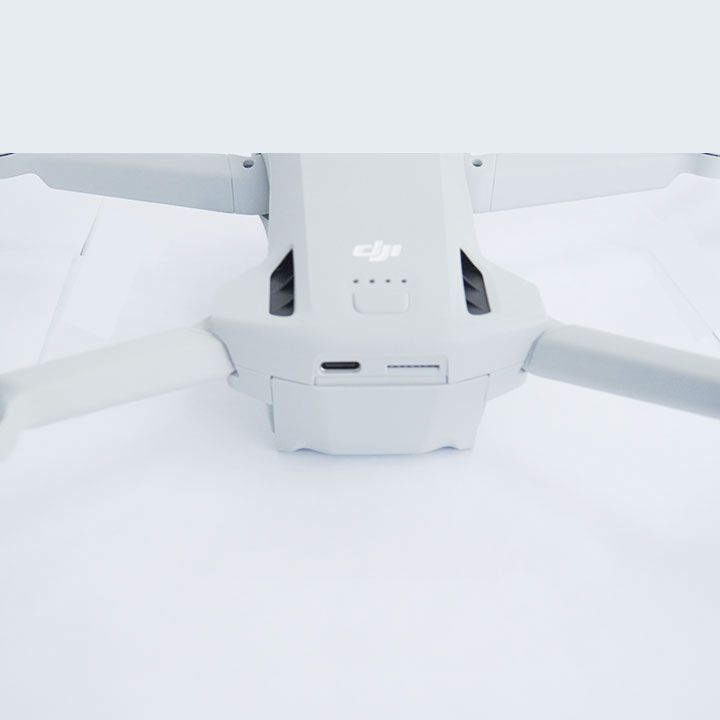drone DJI Mini 3 Pro