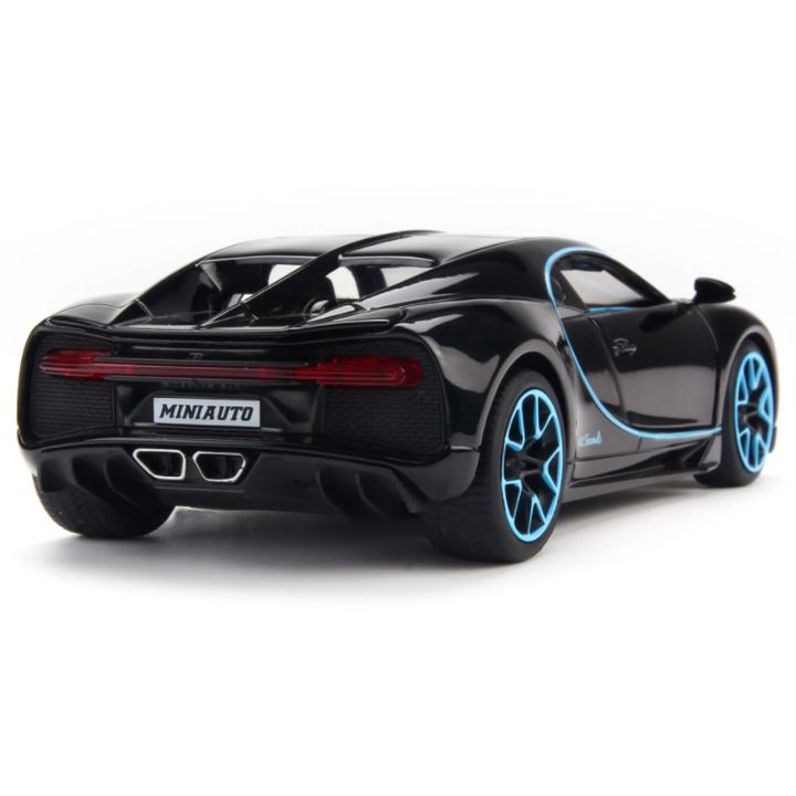 Mô hình Xe Bugatti Chiron 2015 1:32